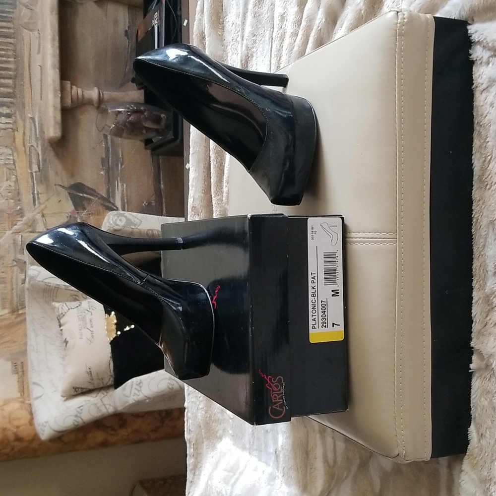 Carlos Santana Black Platform Heels